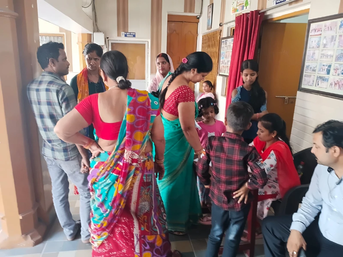 निशुल्क स्वास्थ्य परीक्षण 1 May patient